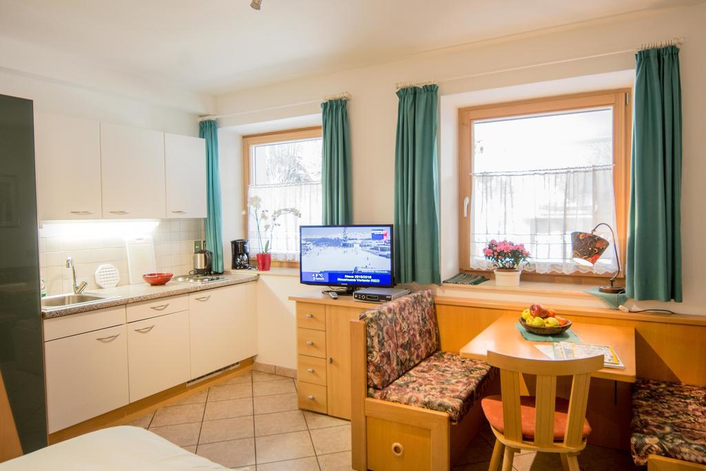 Appartment Plottenbaeck Campo Tures Luaran gambar